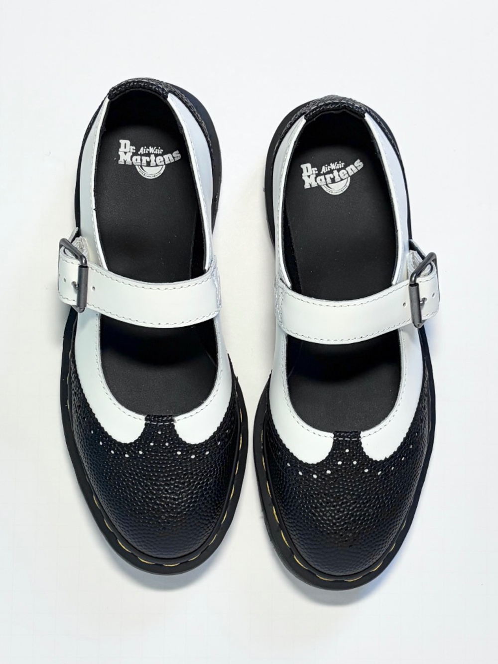 Dr Doc Martens Black & White Wingtip Atlas Pebble Grain Mary Jane Shoes sz 7 NIB